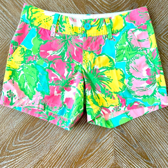 Lilly Pulitzer shorts - Picture 1 of 5